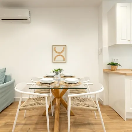 Appartement Isg Triana 1 *